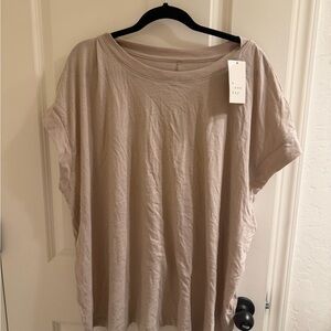 a new day Relaxed Scoop Neck Short Sleeve Top in Taupe